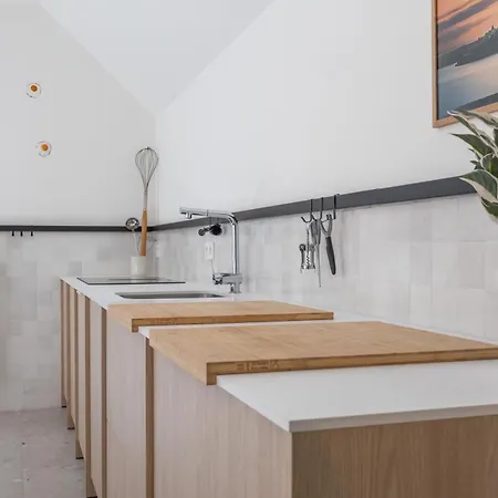 Queen - Luxe & House - 4 Bedrooms Ferienhaus *