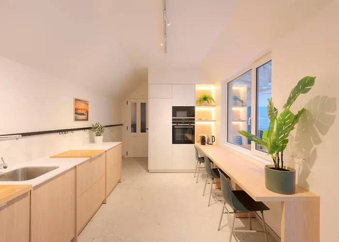 Queen - Luxe & House - 4, 3 Or 2 Bedrooms Ostende