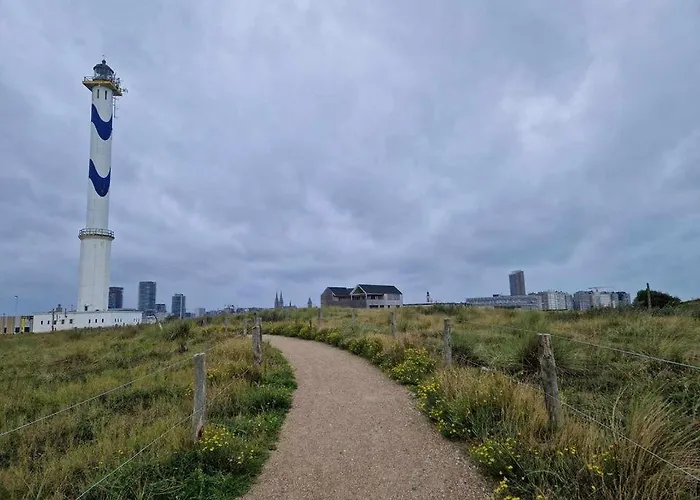 Queen - Luxe & House - 4, 3 Or 2 Bedrooms *