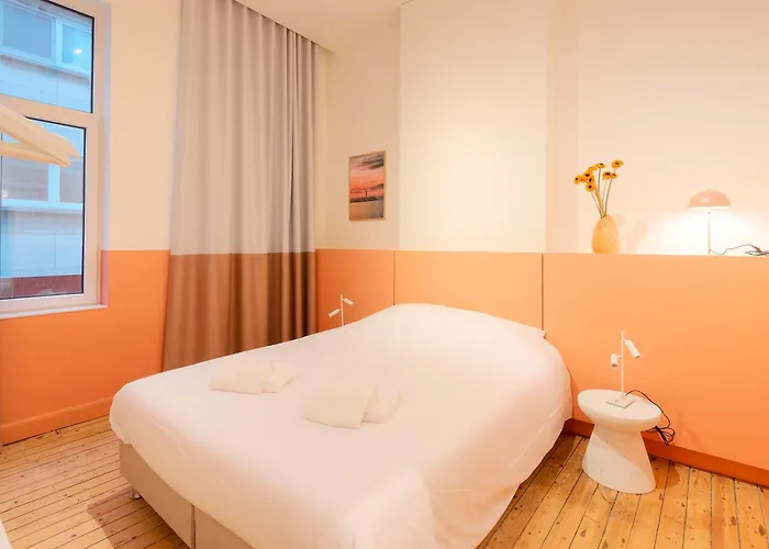 Queen - Luxe & House - 4, 3 Or 2 Bedrooms Semesterbostad